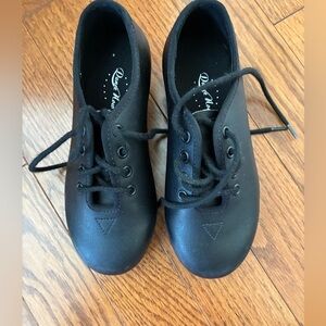 Black Kids Lace-Up Tap Shoes for Dance Practice